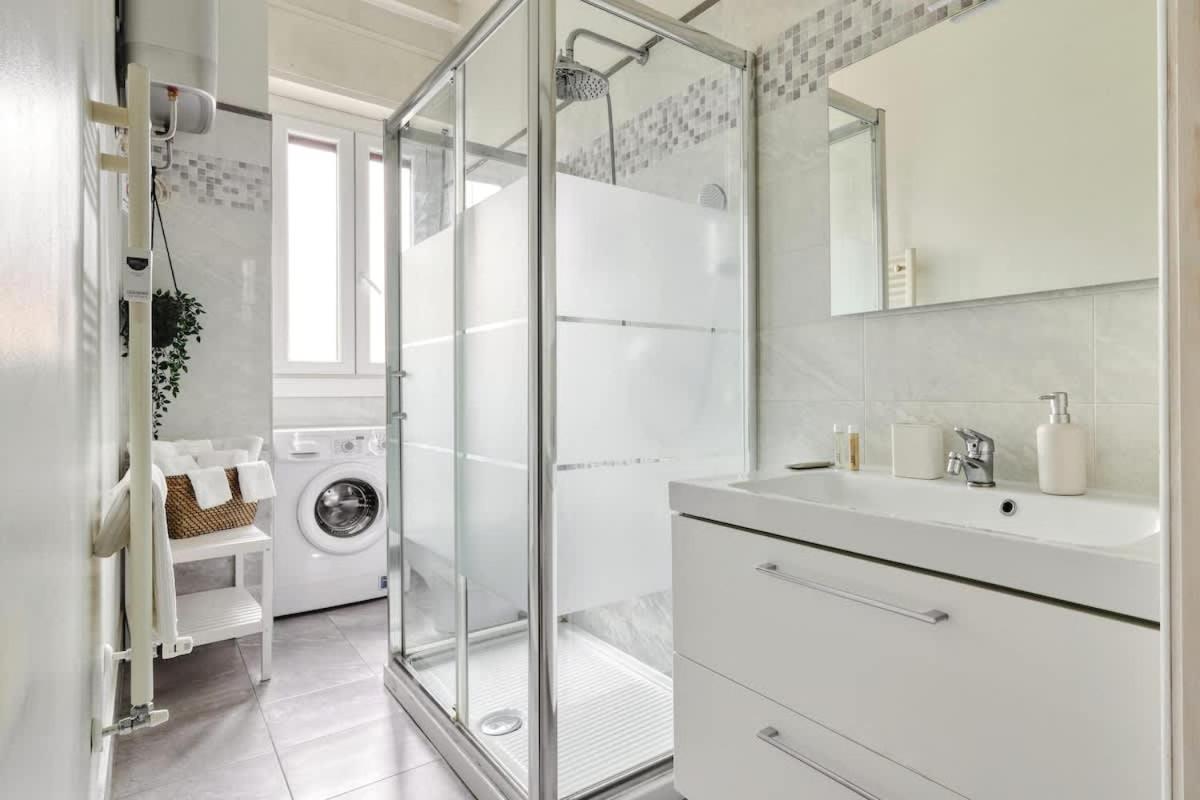 Appartement Oasis - Subway 50 Meters Just 5 Minutes From Duomo Milaan